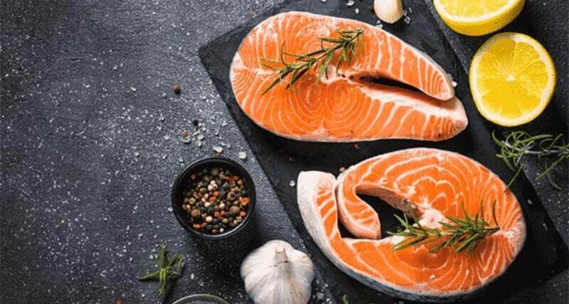 Ăn gì trị thâm mụn ? Top 5 thực phẩm nên ăn 3 Nên ăn các loại cá để trị thâm mụn