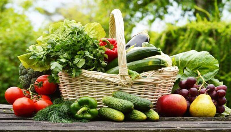 Ăn gì trị thâm mụn ? Top 5 thực phẩm nên ăn 4 Ăn nhiều rau, củ quả giúp trị thâm mụn