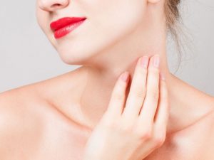 Cách chăm sóc vùng da cổ hiệu quả nhanh chóng