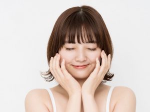 Chăm sóc da ban đêm giúp da mịn màng