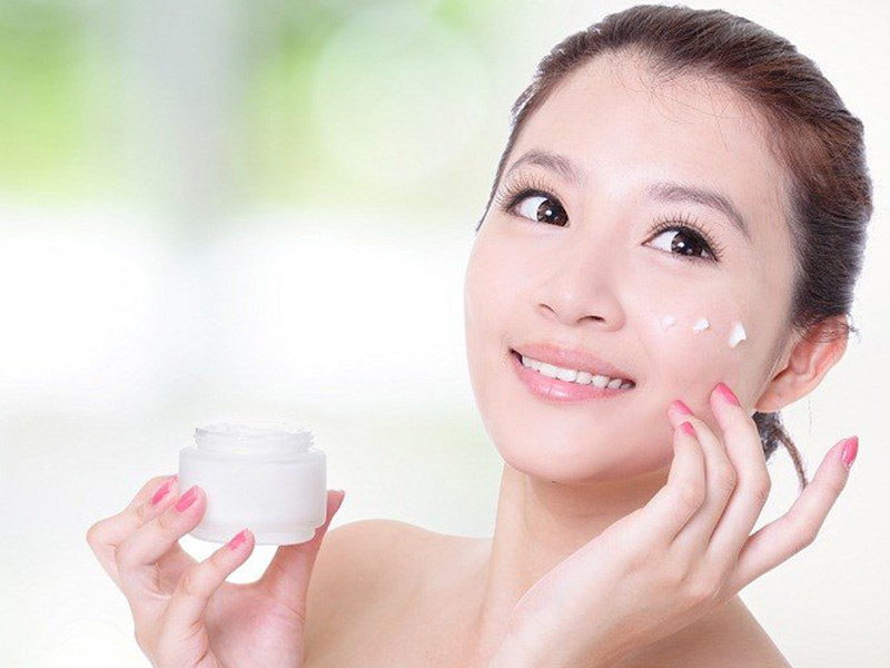 Tẩy nốt ruồi có để lại sẹo không và những điều bạn cần biết 7 Tẩy nốt ruồi có để lại sẹo không còn phụ thuộc vào chu trình dưỡng da