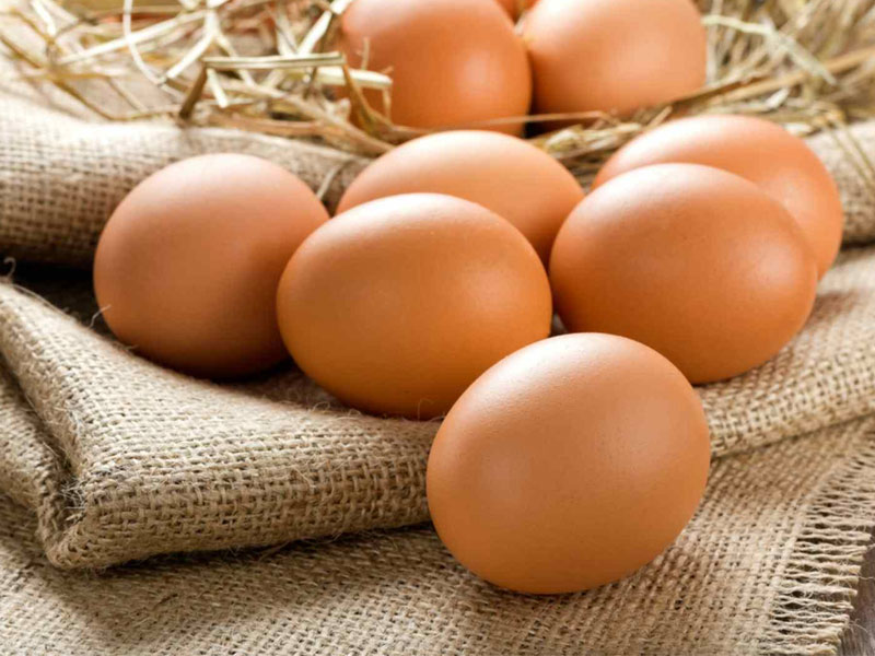 Bị tàn nhang nên ăn gì và hạn chế ăn gì để có làn da sạch tàn nhang, trắng hồng? 8 Trứng gà cũng tốt cho người bị tàn nhang