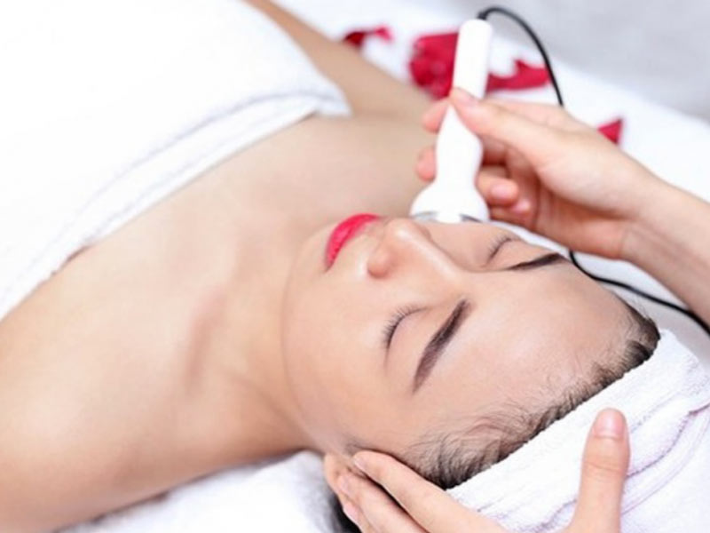 Có nên đi spa trị mụn không? Nên chọn Spa như thế nào để trị mụn hiệu quả 3 Có nên đi spa trị mụn không? Trị mụn tại spa có ưu điểm gì