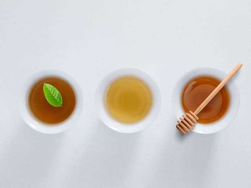 Trị thâm mông bằng dầu dừa có thật sự hiệu quả không? 6 Combo mặt nạ trị thâm gồm nước trà xanh, dầu dừa và mật ong